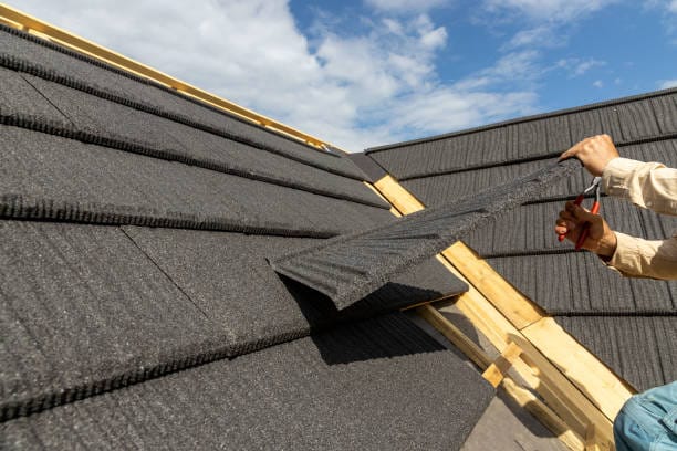 Preparing your Roofs for High Winds